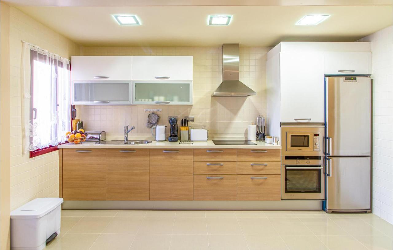Amazing Apartment In Los Alcazares With Kitchen Exterior foto